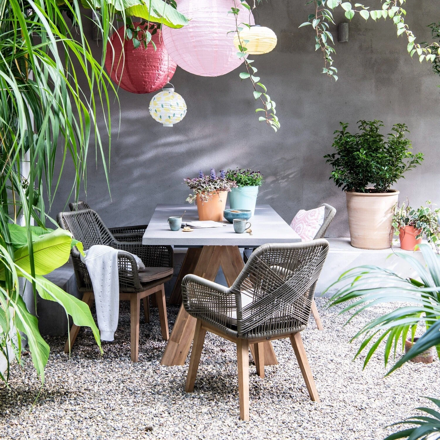 Intratuin Eettafel Wout Grijs 220 X 100 X 77 Cm 2 Intratuin Eettafel Wout Grijs 220 X 100 X 77 Cm - Afbeelding 2