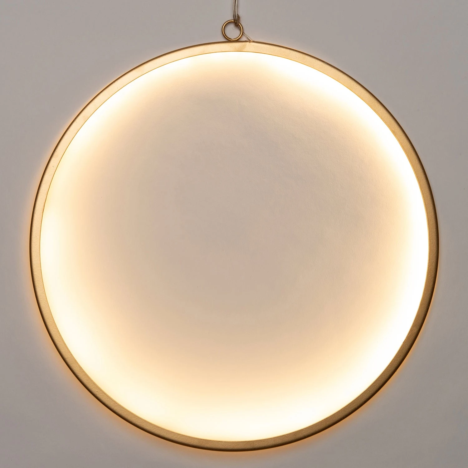 Intratuin Kersthanger Cirkel Met LED Verlichting Goud D 42 Cm 2 Intratuin Kersthanger Cirkel Met LED Verlichting Goud D 42 Cm - Afbeelding 2