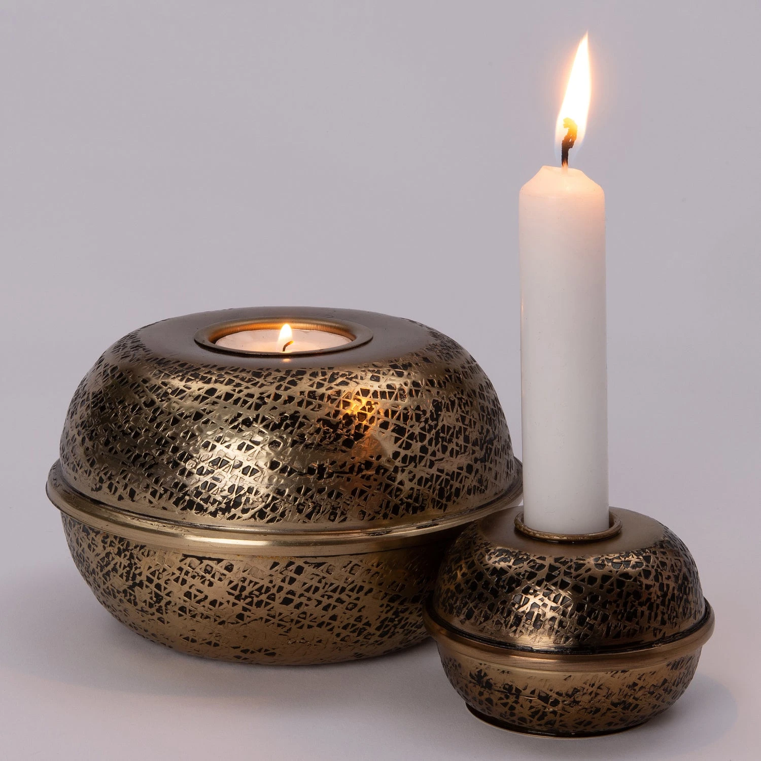 Intratuin Waxinelichthouder Ilja Goud D 12,5 Cm H 8 Cm 2 Intratuin Waxinelichthouder Ilja Goud D 12,5 Cm H 8 Cm - Afbeelding 2