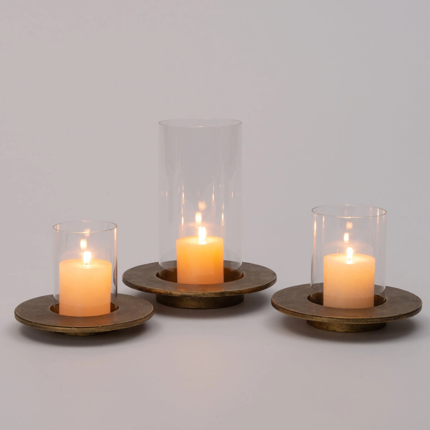 Intratuin Windlicht Alta Goud D 22 H 25,5 Cm 2 Intratuin Windlicht Alta Goud D 22 H 25,5 Cm - Afbeelding 2