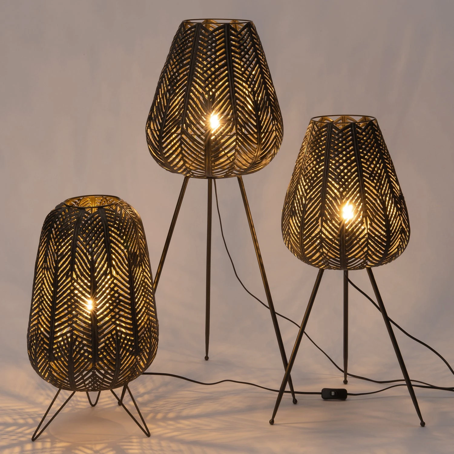 Intratuin Vloerlamp Gyan Zwart D 35,5 H 98,5 Cm 3 Intratuin Vloerlamp Gyan Zwart D 35,5 H 98,5 Cm - Afbeelding 3