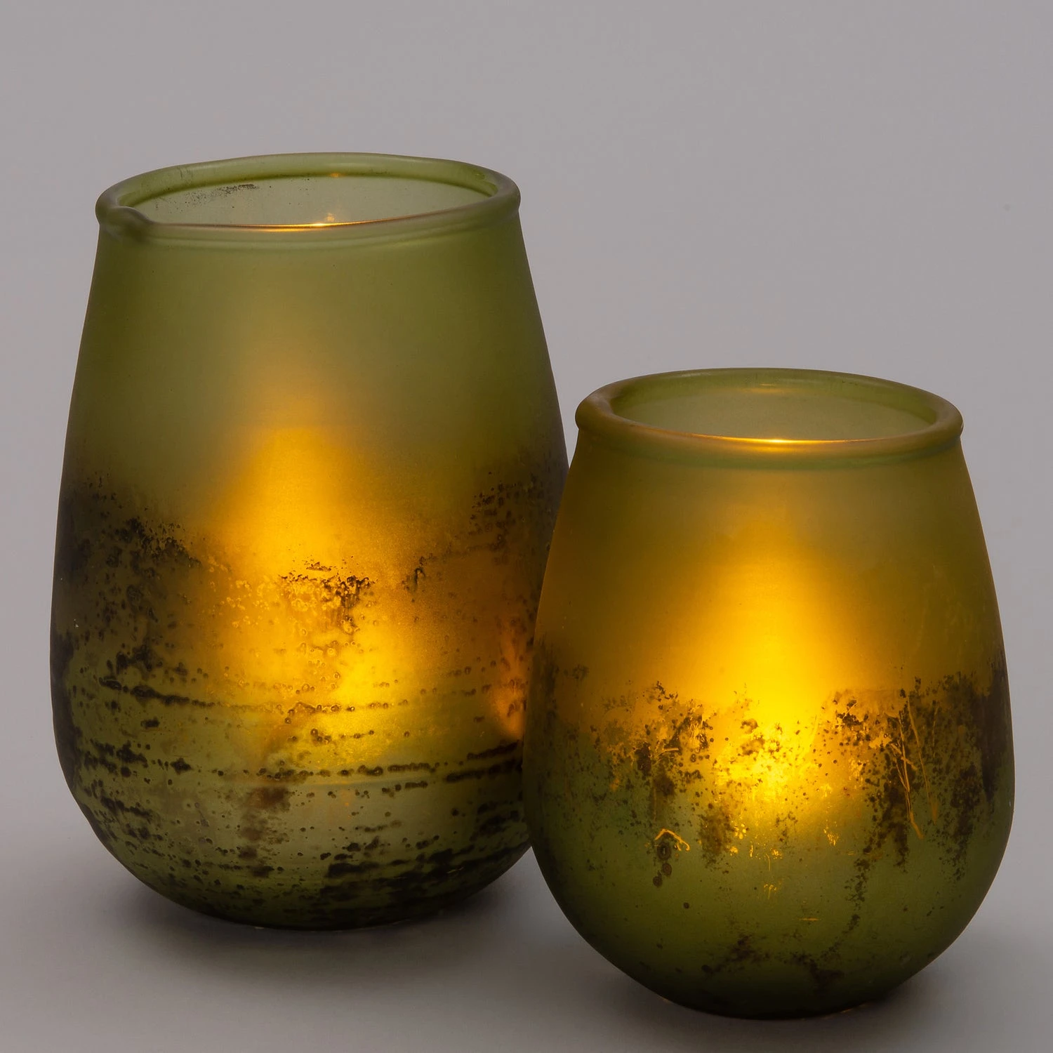 Intratuin Waxinelichthouder Pom Groen D 9 H 16 Cm 2 Intratuin Waxinelichthouder Pom Groen D 9 H 16 Cm - Afbeelding 2