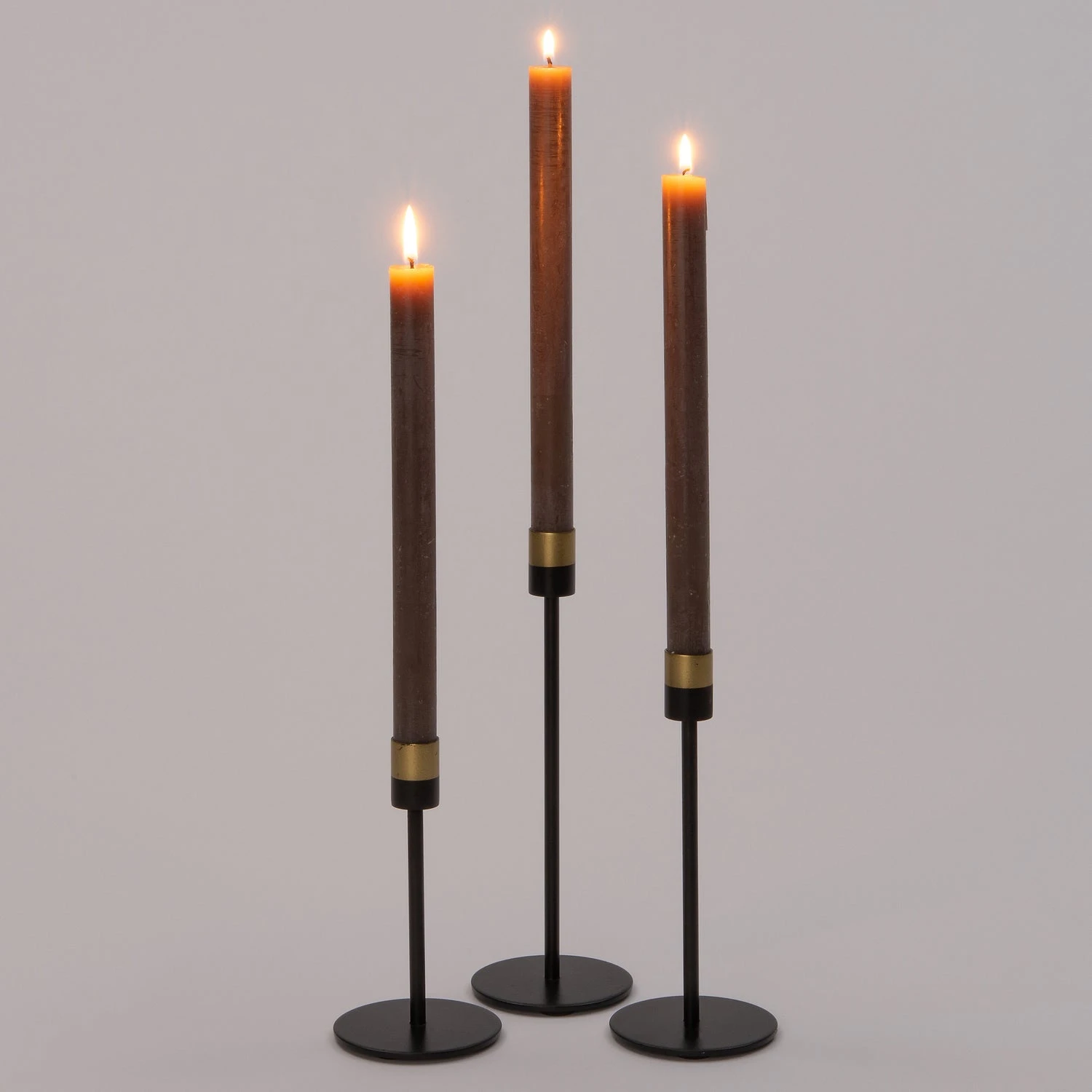 Intratuin Kandelaar Loha Zwart/goud D 9 H 25 Cm 2 Intratuin Kandelaar Loha Zwart/goud D 9 H 25 Cm - Afbeelding 2