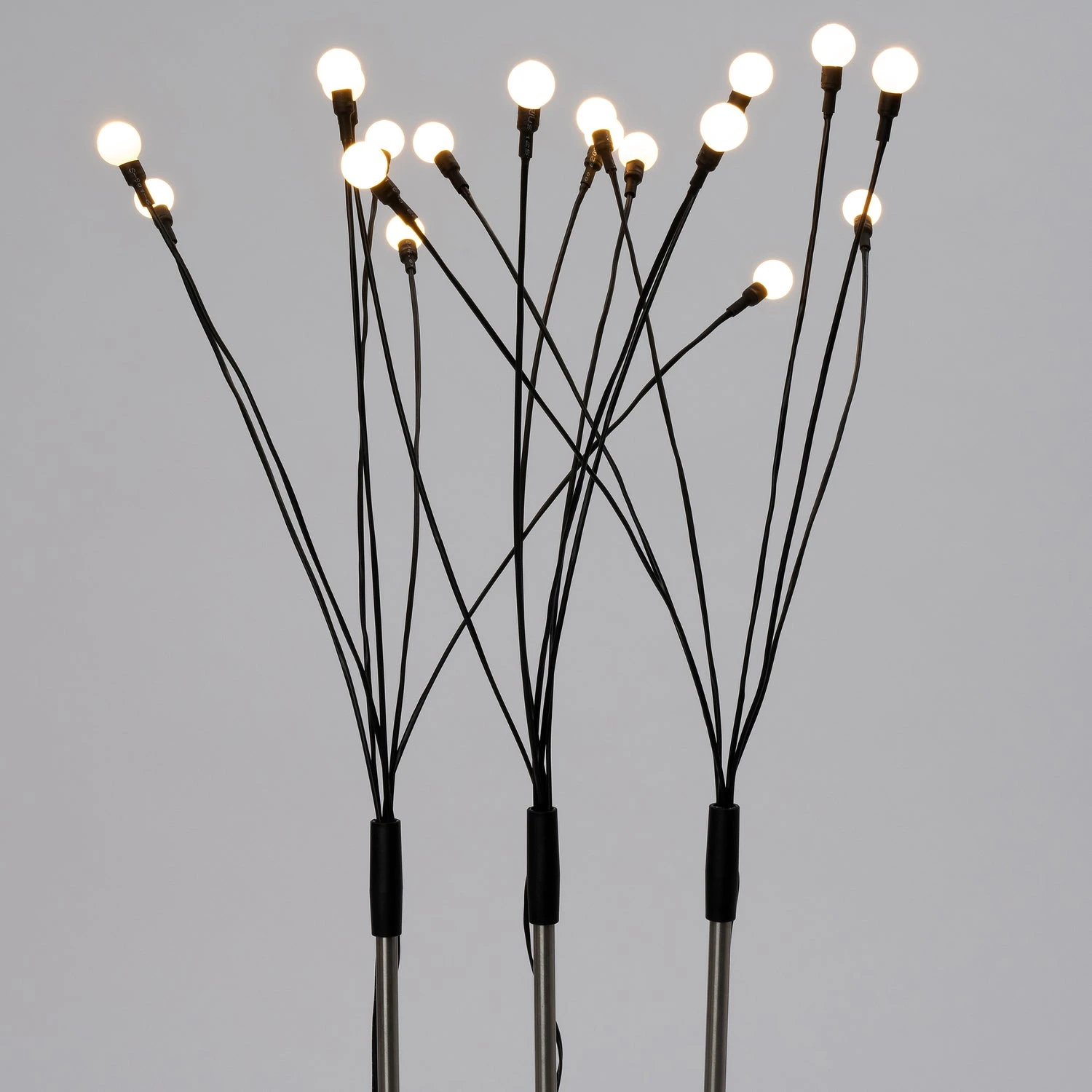 Intratuin Tuinsteker Zwart Met Verlichting En Timer D 1,3 H 72 Cm 3 Stuks 2 Intratuin Tuinsteker Zwart Met Verlichting En Timer D 1,3 H 72 Cm 3 Stuks - Afbeelding 2