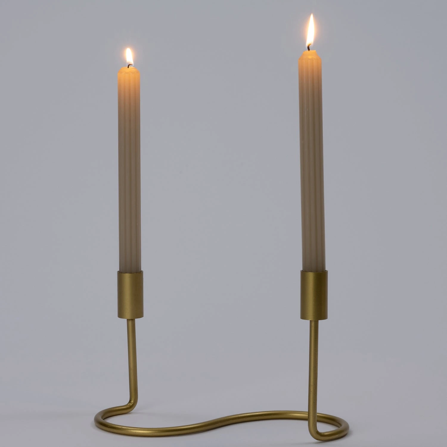 Intratuin Kandelaar Joa Goud 22 X 13,5 X 15,5 Cm 2 Intratuin Kandelaar Joa Goud 22 X 13,5 X 15,5 Cm - Afbeelding 2