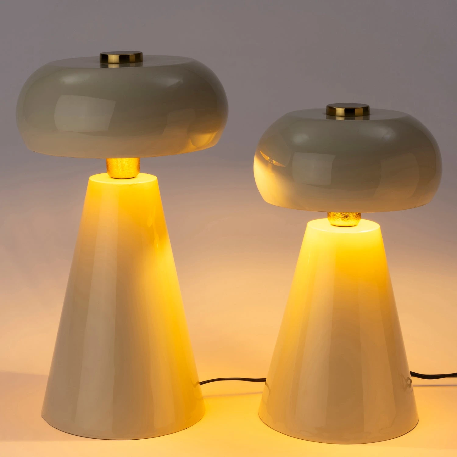 Intratuin Tafellamp Verona Beige D 27 H 46 Cm 2 Intratuin Tafellamp Verona Beige D 27 H 46 Cm - Afbeelding 2