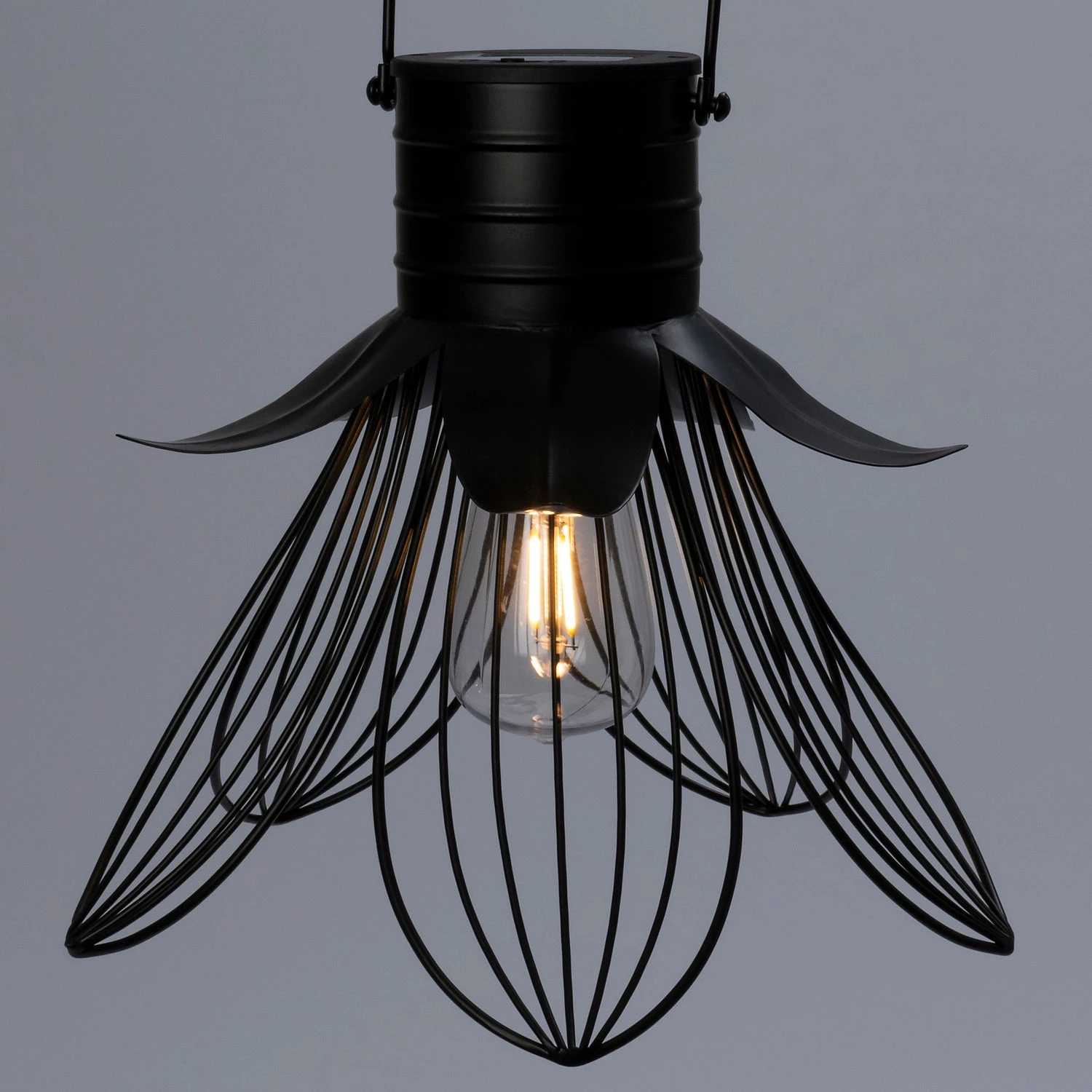 Intratuin Solar Hanglamp Luxor Zwart D 28 H 25 Cm 2 Intratuin Solar Hanglamp Luxor Zwart D 28 H 25 Cm - Afbeelding 2